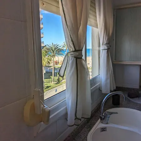 Juncos - 50m Playa - Solo Familias - Parking Gratuito - Wifi - Tv 55